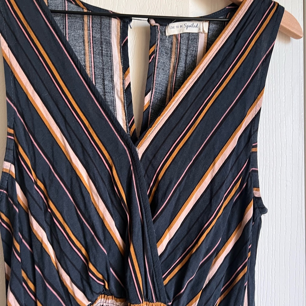 5/$25🌸 love to be spoiled jumpsuit size L - Picture 3 of 3